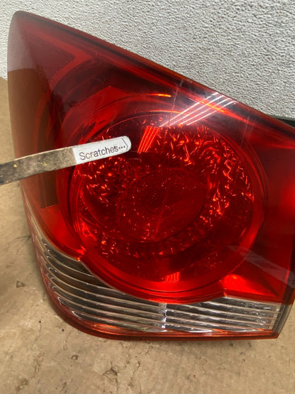 2011 2012 2013 2014 Chevrolet Cruze Left Driver LH Side Tail Light AF7974 GD3