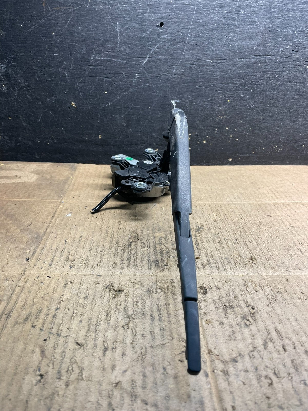 2004-2010 Infiniti QX60 Rear Liftgate Back Window Wiper Motor OEM Y7374 DG1
