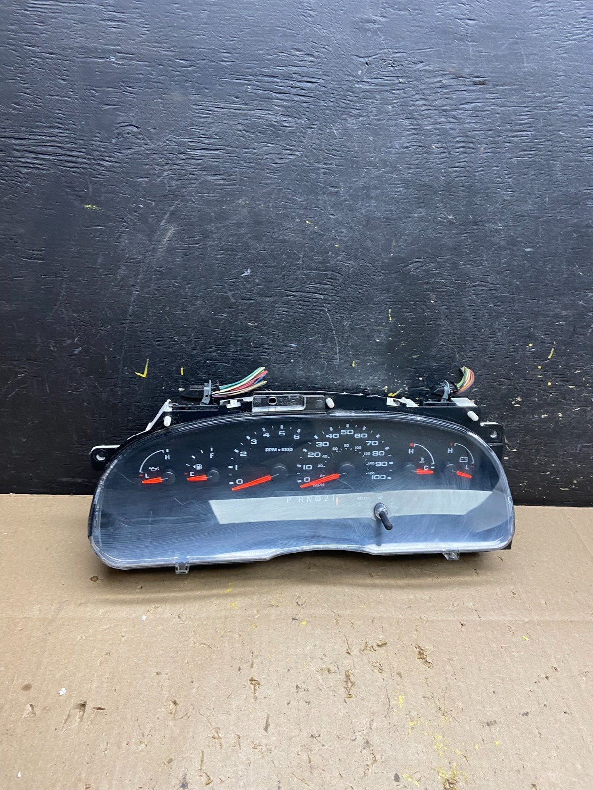 2004 to 2008 Ford E150 E250 E350 Gauge Speedometer Cluster u4964 DG0