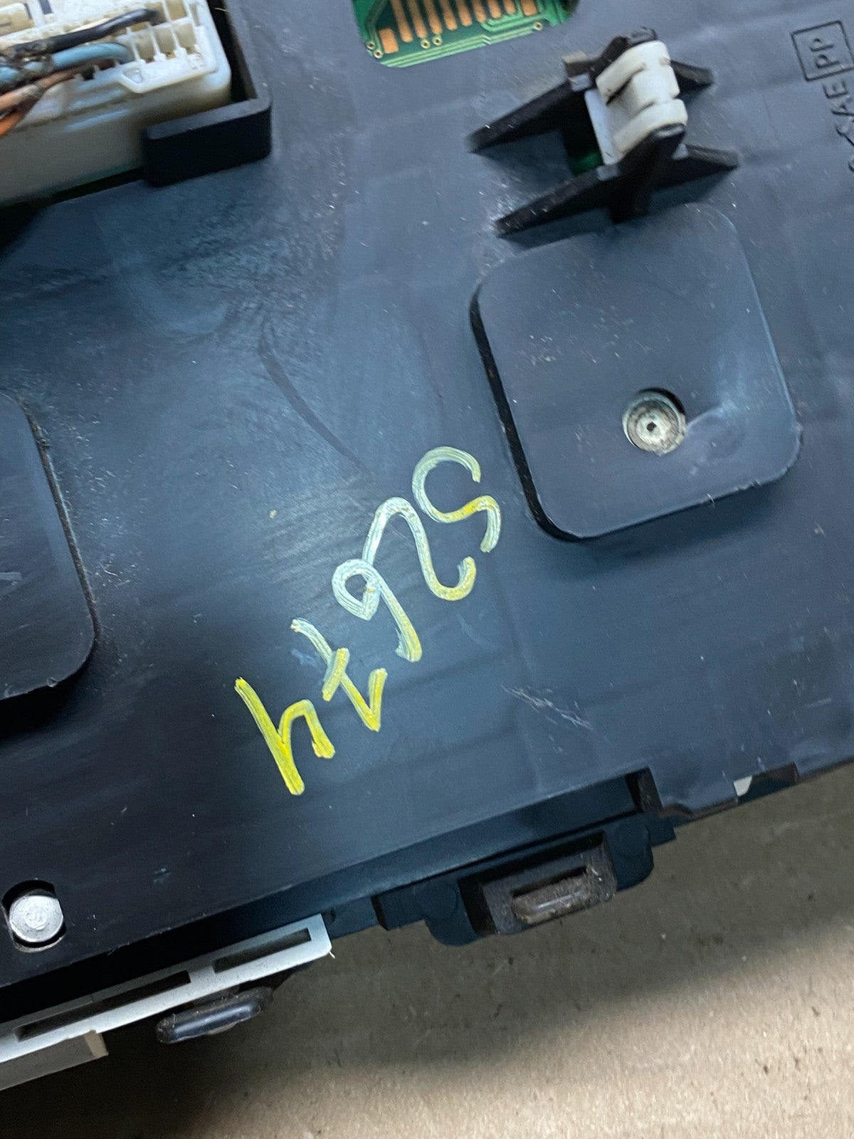 2013 to 2021 Nissan NV200 Speedometer Cluster Gauge OEM S2674 DG6
