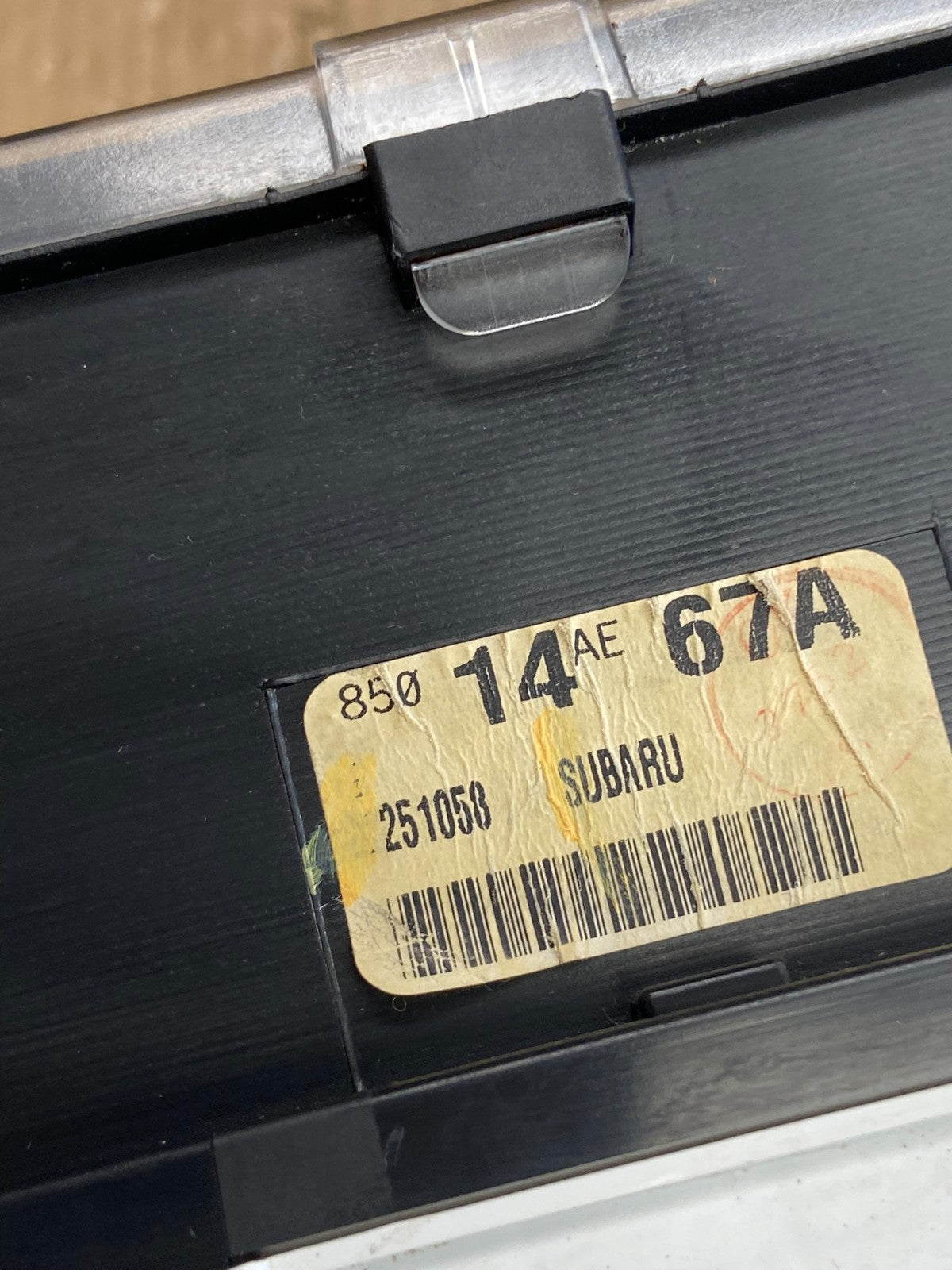 2003 Subaru Baja Speedometer Instrument Cluster Gauges AE4325 DG6