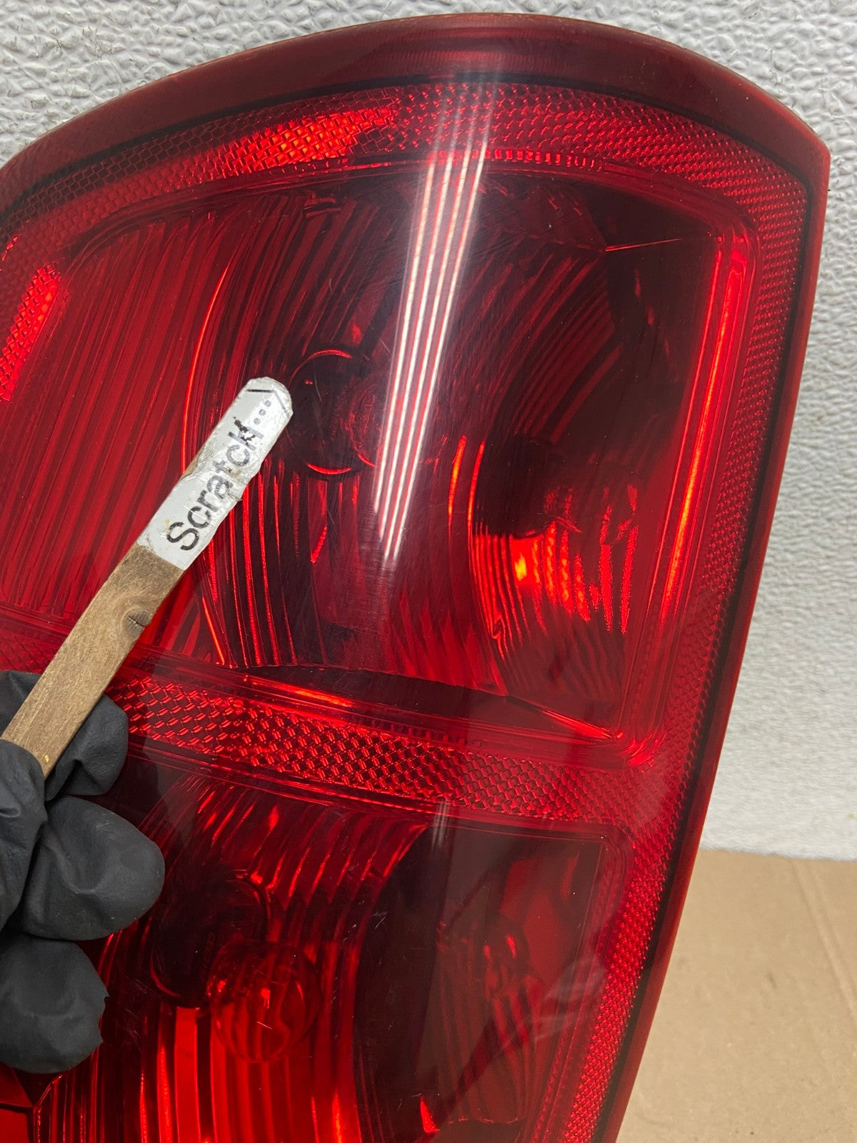 2002 to 2006 Dodge Ram 1500 Left Driver side Tail Light AG4784 LK4