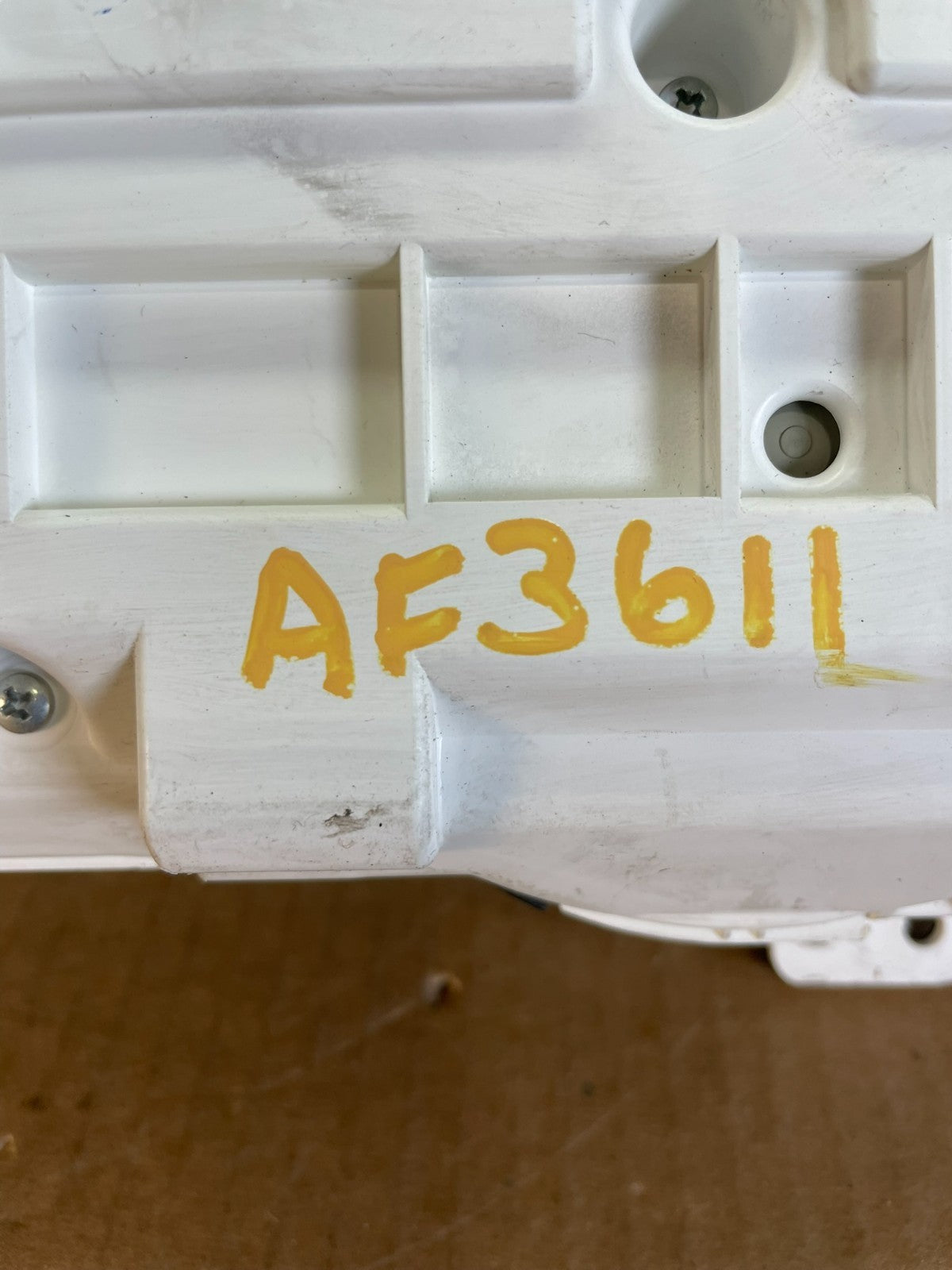2004 2005 Toyota Sienna Speedometer Cluster Gauge AF3611 DG11