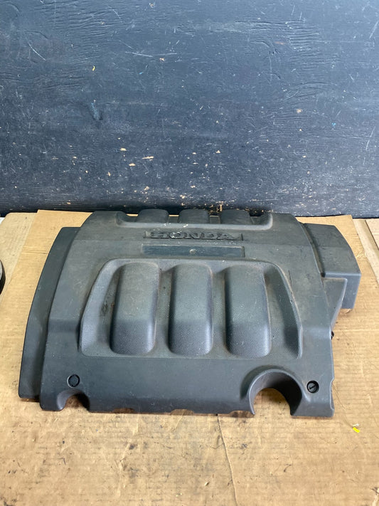 2005 to 2007 Honda Odyssey Black Engine Cover Q8513 DG0