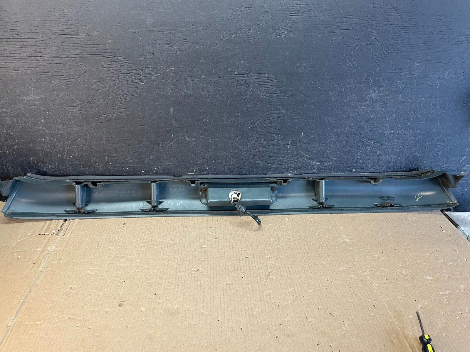 1996 to 2002 Chevrolet Express 3rd Third Brake Light Trim Spoiler AE3631 DG3