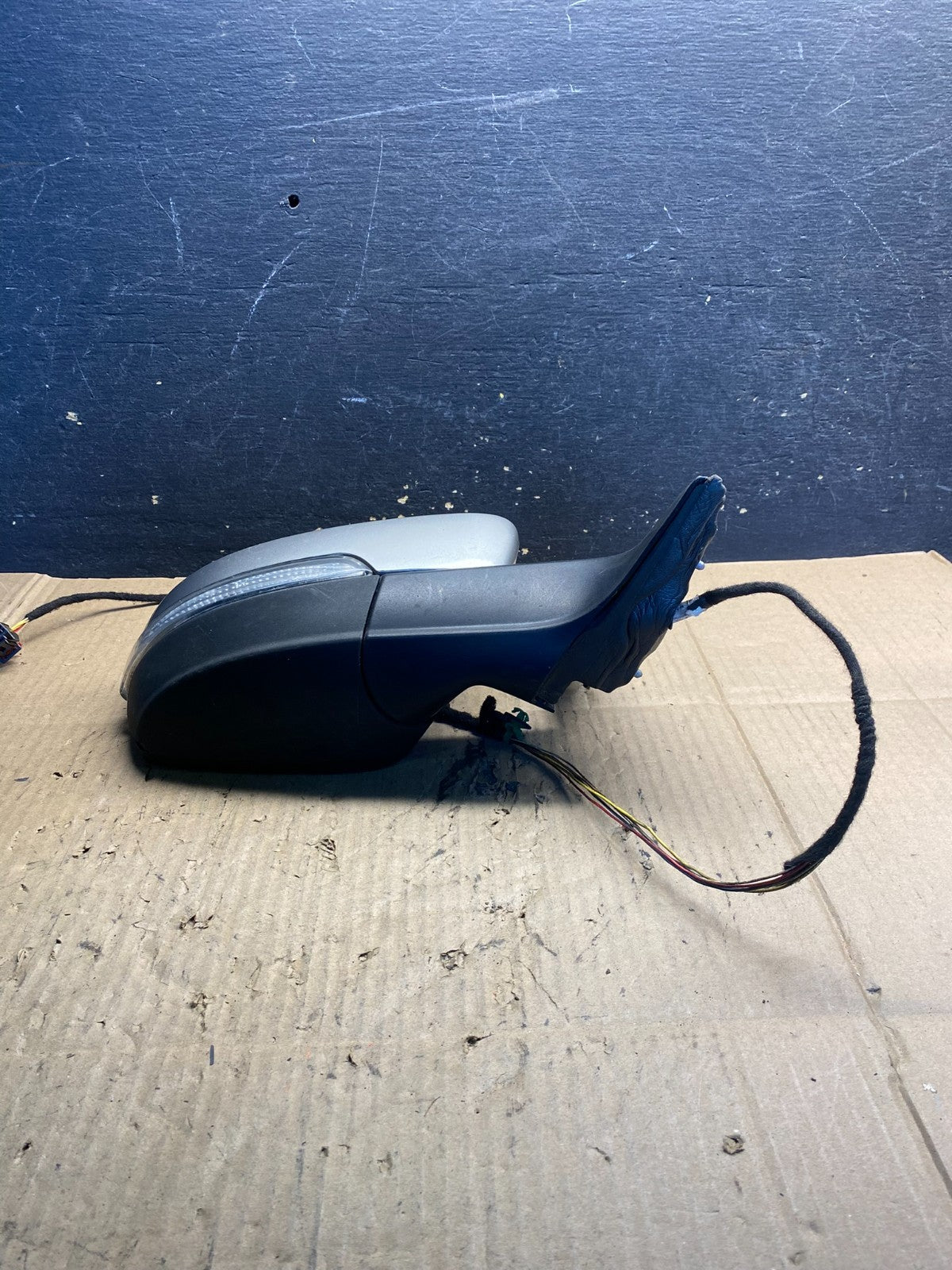 2012-2015 Volkswagen Passat Right Passenger Sgn Door View Mirror AB0775 MS3