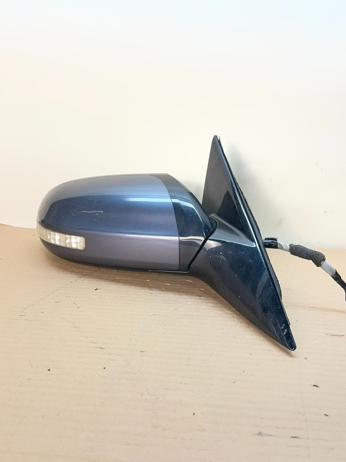 2009-2014 Nissan Maxima Right Passenger View Turn Signal Door Mirror AH8703 DG0