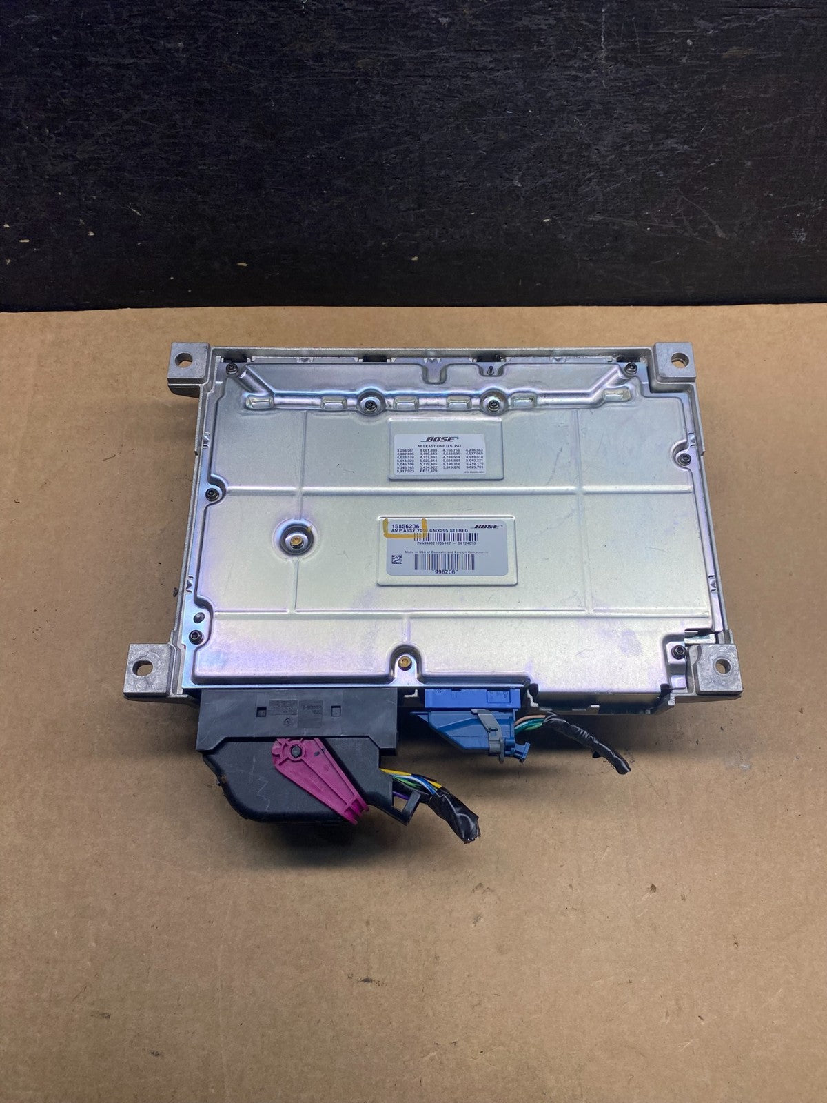 2003 to 2007 Cadillac CTS Stereo Audio Amplifier 15856206 ah7003 DG1