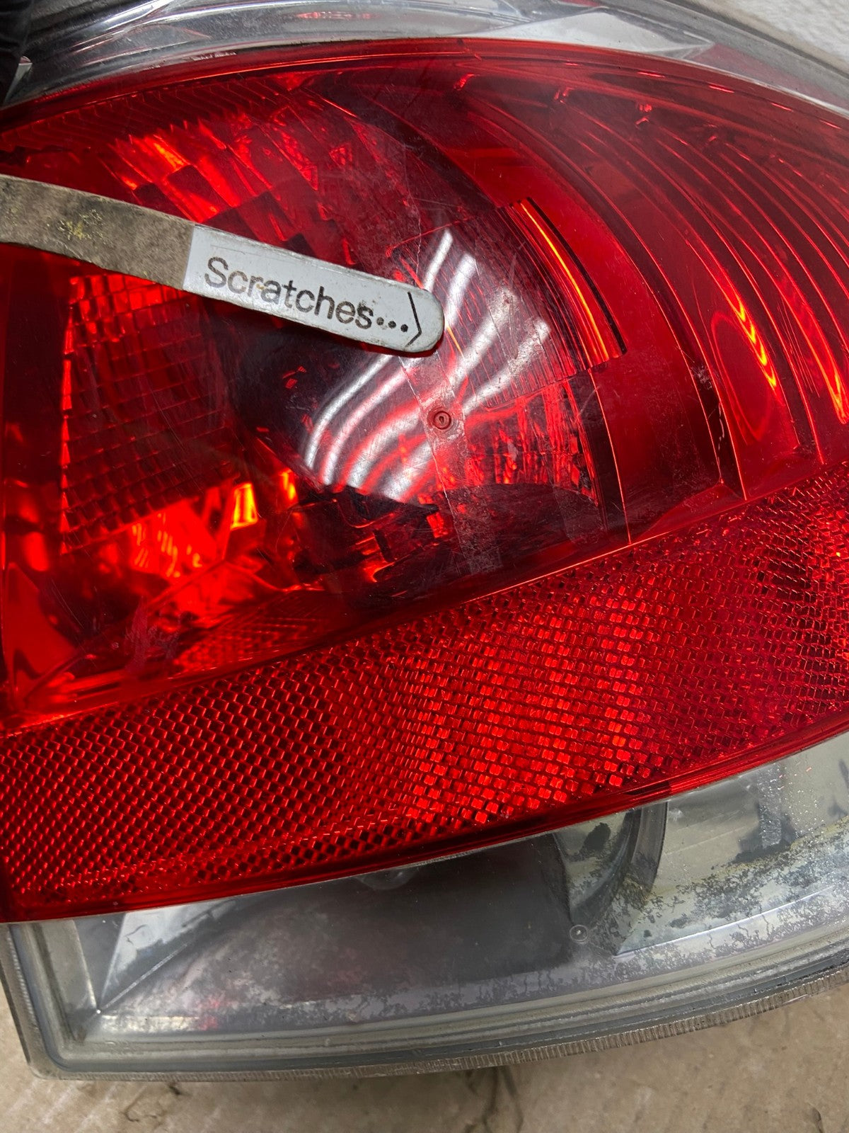 2008 2009 2010 2011 Ford Focus Sedan Right Passenger Tail Light AE9735 LK3