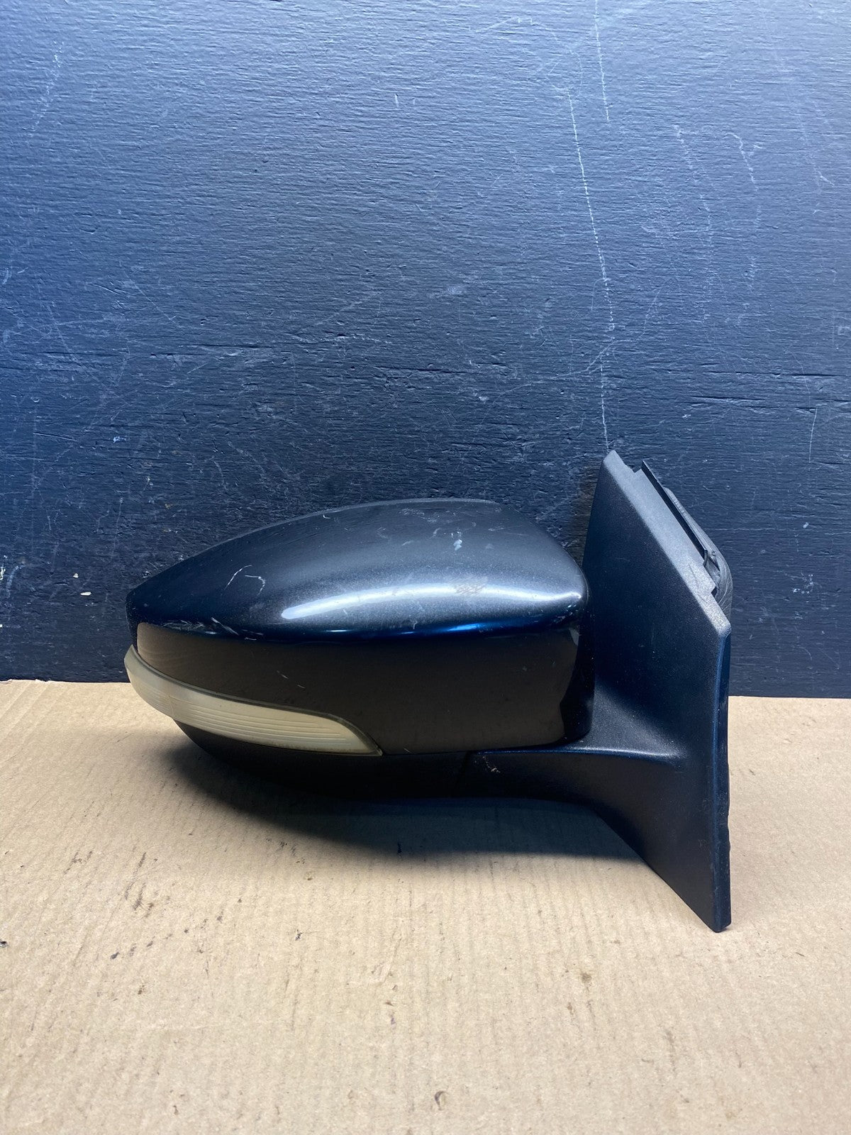 2012-2014 Ford Focus Right Passenger View Door Turn Sgn Mirror AE6373 DW0