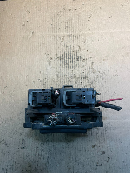 2005 Jeep Grand Cherokee Integrated Power Fuse Box 04839337ac U9408 DG6