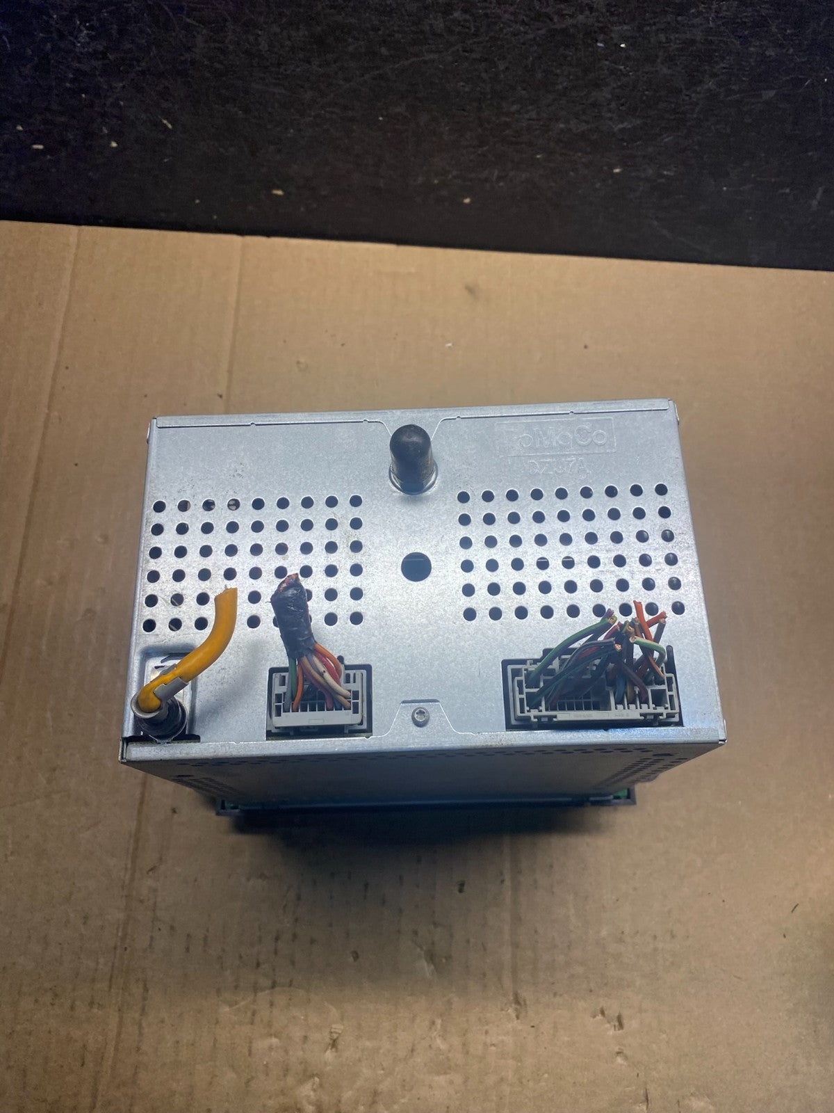 2004 to 2008 Ford F150 Mustang Radio Stereo Audio AM/FM AG3761 DG5
