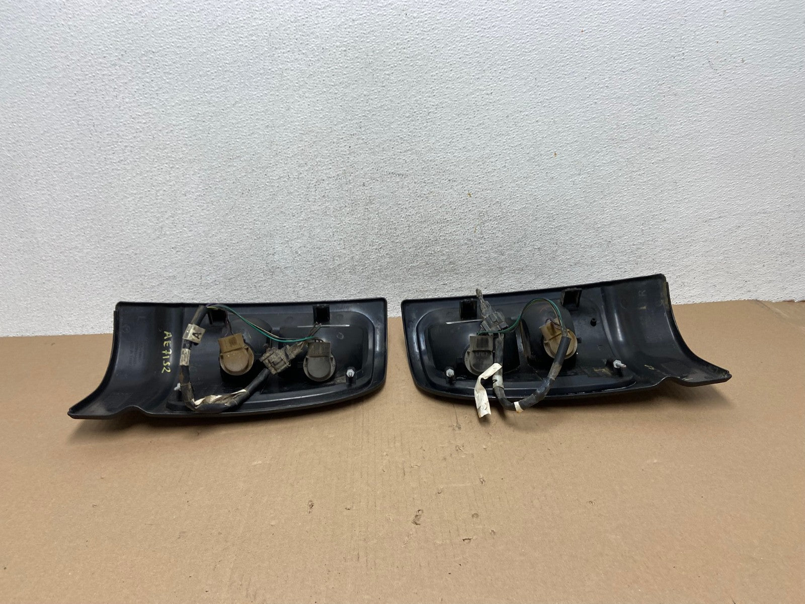 1994 to 2001 Dodge Ram 1500 Left+Right Tail Lights DEPO AE7152 LK3