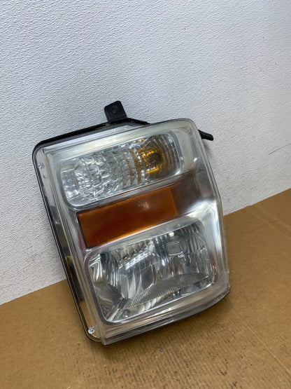 2008 to 2010 Ford F250 Super Duty Left Driver LH Side Headlight AD9329 DW2