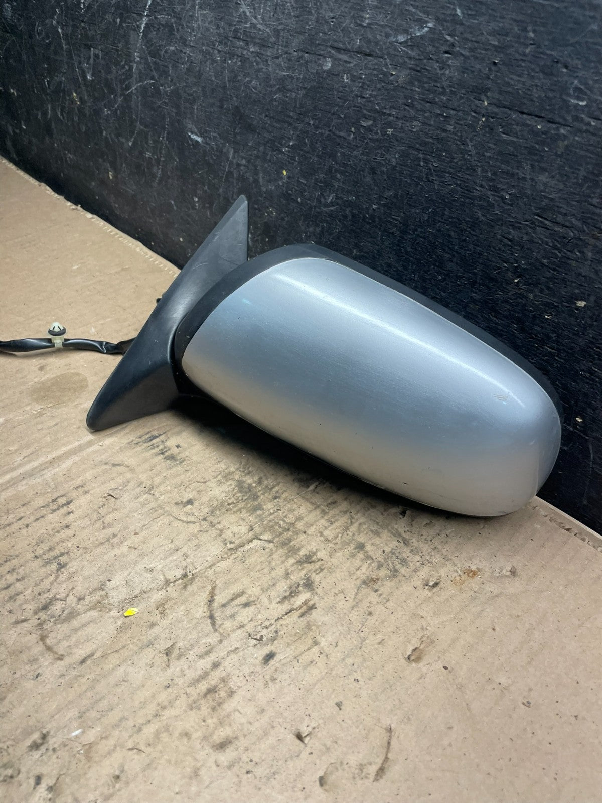 1996 to 1999 Infiniti i30 Front Left Driver LH View Door Mirror T2832 DG2