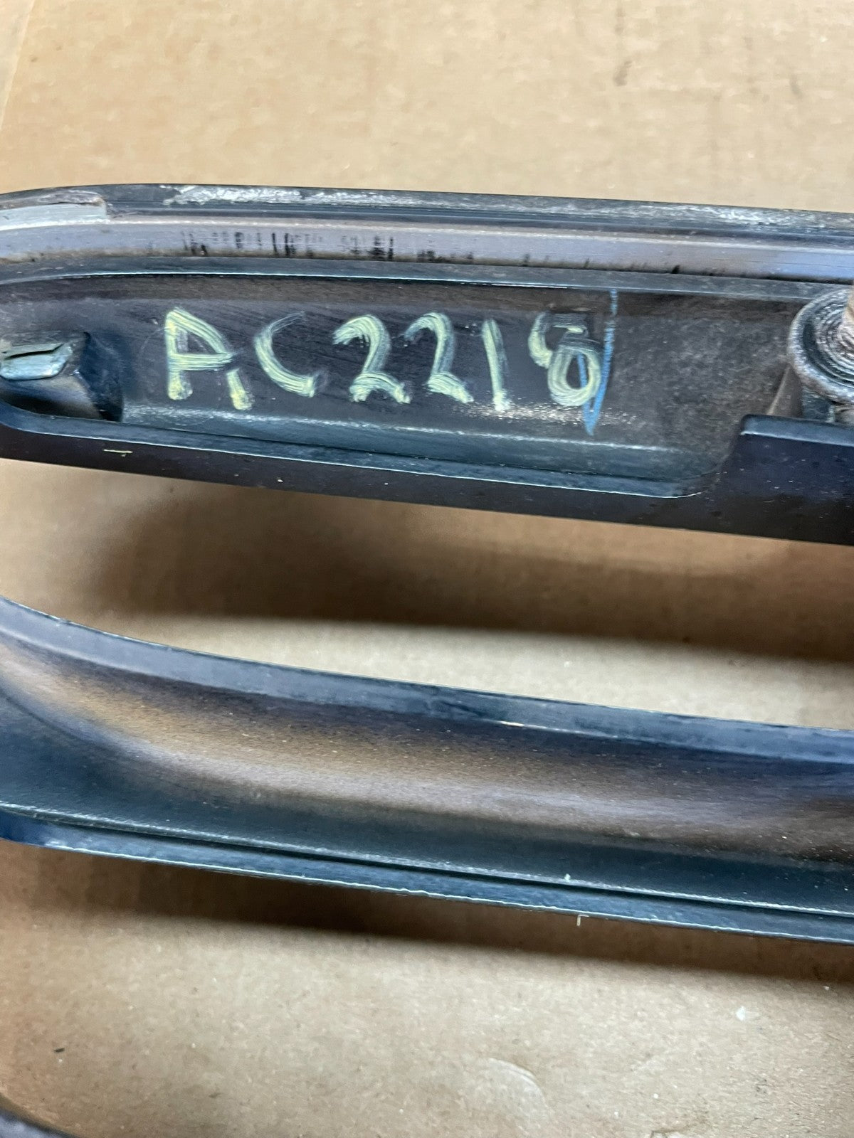 1999 to 2005 Cadillac Deville Front Grill Grille AC2218 PS9