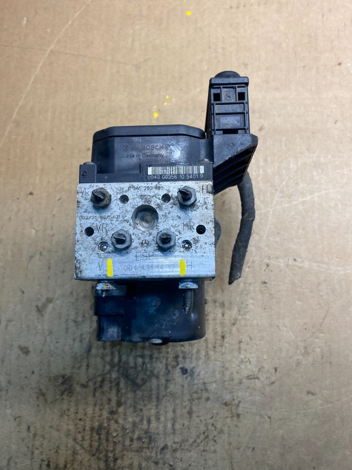2001 to 2003 Mercedes CLK320 CLK55 ABS Anti Lock Brake Pump z2416 DG3