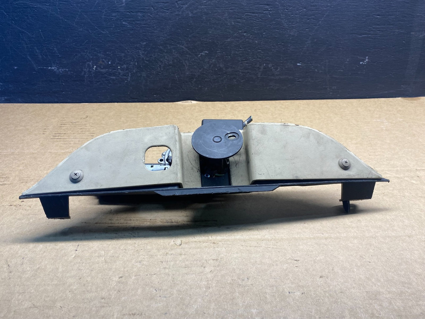 2003 to 2008 Lincoln Navigator Rear Wiper Motor AC79653