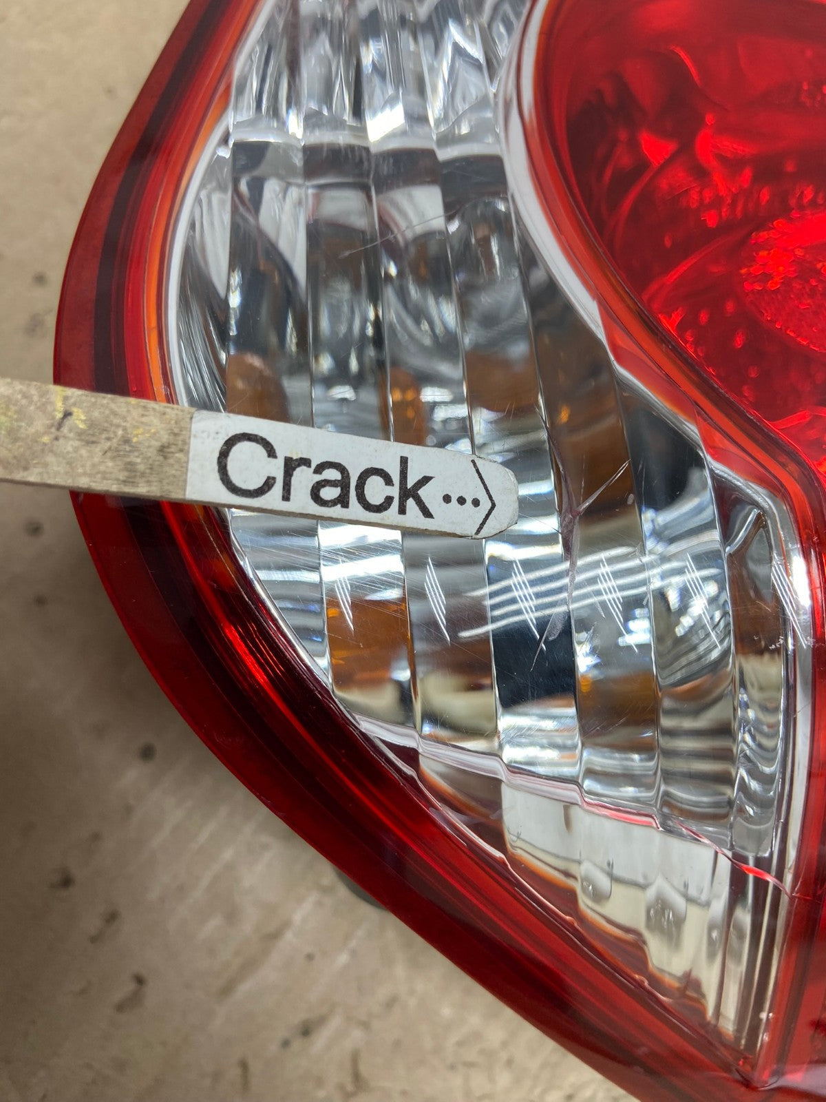 2011 2012 2013 2014 Chevrolet Cruze Right Passinger RH Side Tail Light AF2893 LK5