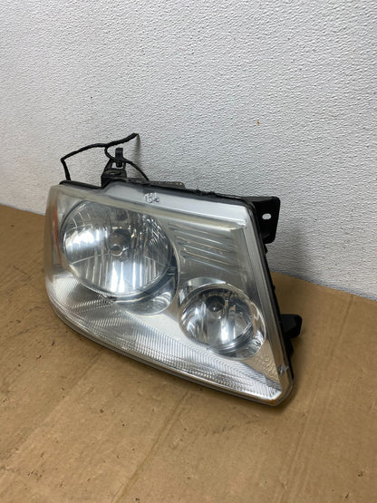 2004 to 2008 Ford F-150 F150 Right Passenger Rh Halogen Headlight AC8633 DW1