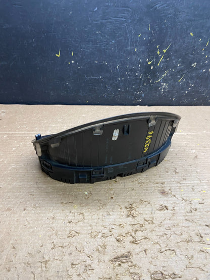 2003 to 2006 Sprinter 2500 3500 Instrument Speedometer Gauge Cluster W3396 DG3