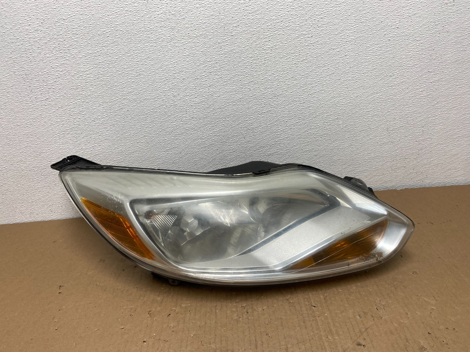 2012 2013 2014 Ford Focus Right Passenger Rh Side Headlight AB6540 DW0