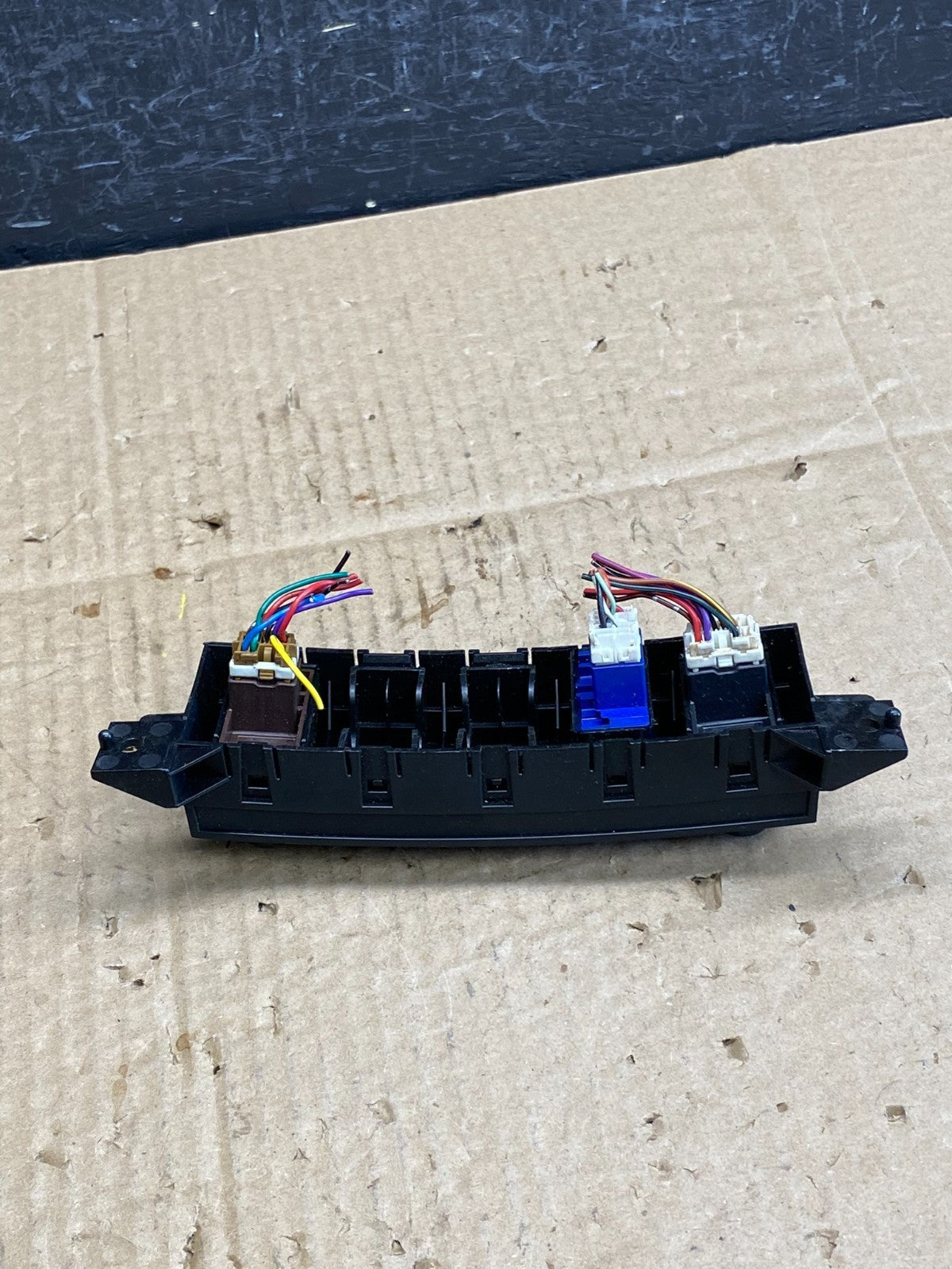 2006-2010 Infiniti M35 M45 Seat Heater Switches Center Switch Panel AC9575 DG3