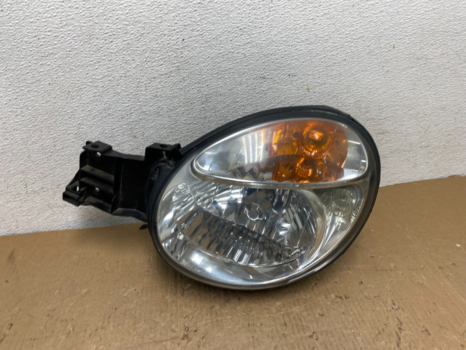 2002 to 2003 Subaru Impreza Left Driver LH Halogen Headlight AD8753 DW0