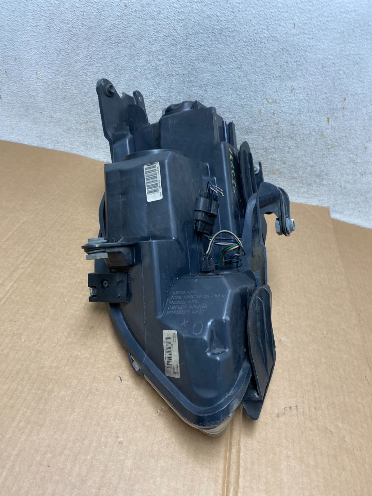 2007-2012 Gmc Acadia Halogen Headlight Right Passenger Side AI3751 DW9