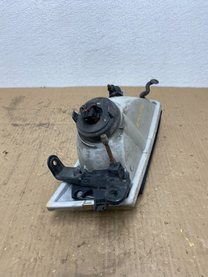 1997 1998 1999 Toyota Camry Left Driver Side Halogen Headlight AB8492 DW7