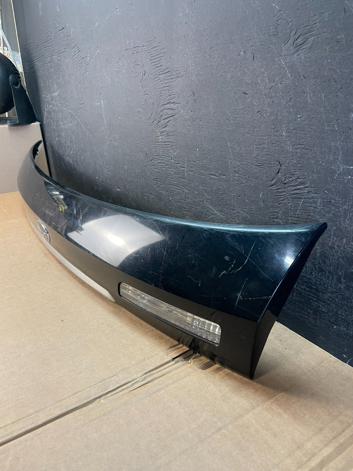 2005-2009 Subaru Legacy Outback Tail Lift Gate Trunk Finish Molding AE8344 DG1