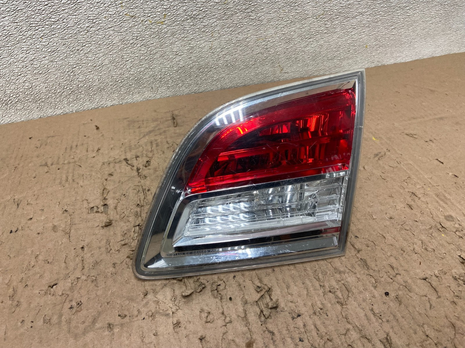 2007 2008 2009 Mazda Cx-9 Right Passenger Rh Side Inner Tail Light Oem Y0658 DW0