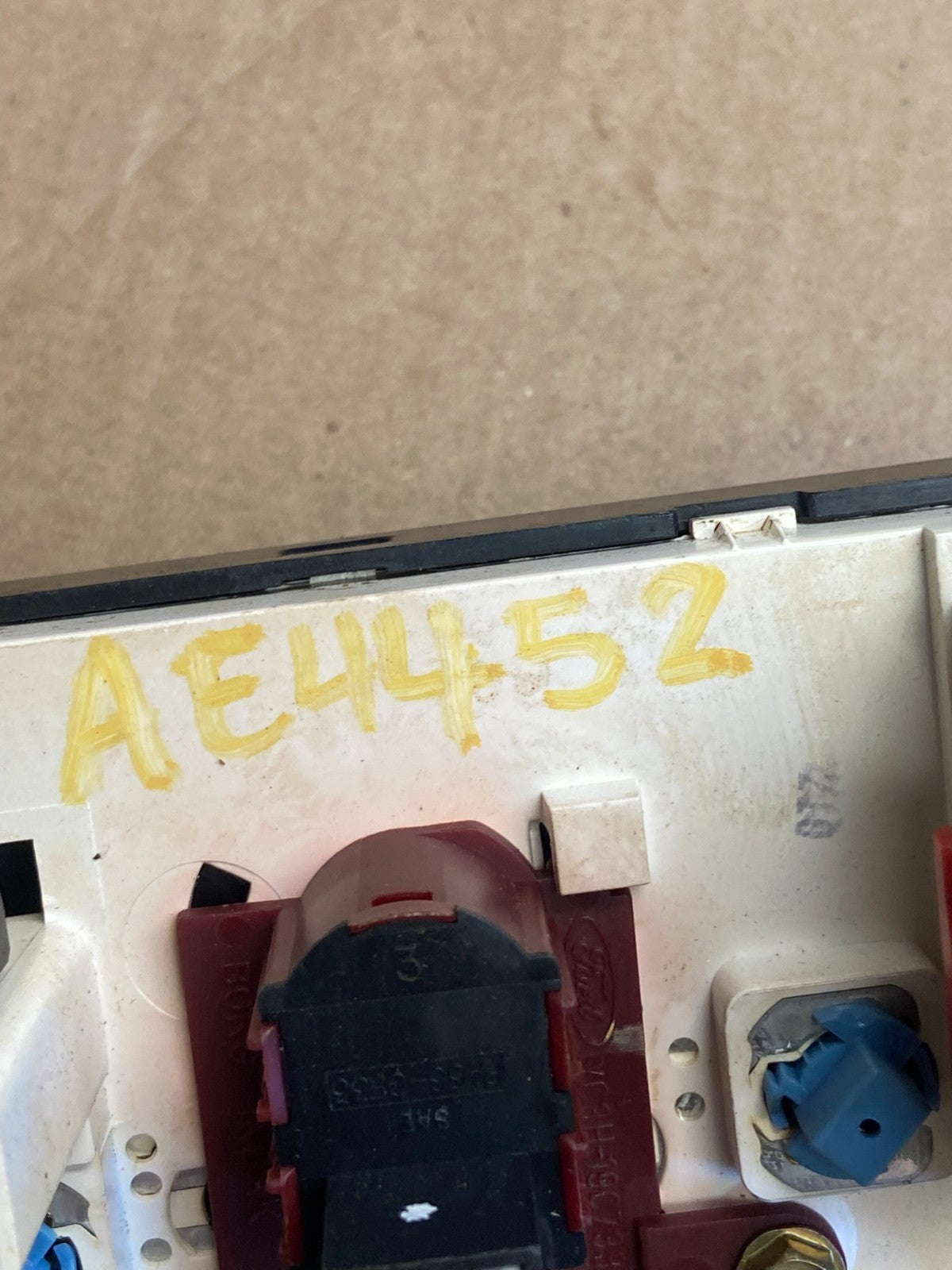 1999 to 2004 Ford F250 F350 Super Duty Heater A/C Climate Control ae4452 DG5