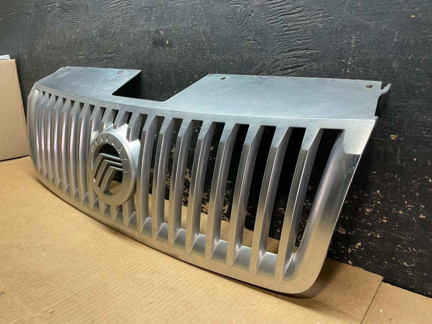 2006 2007 2008 2009 Mercury Milan Front Upper Chrome Trim Grille OEM aa9079 DG1