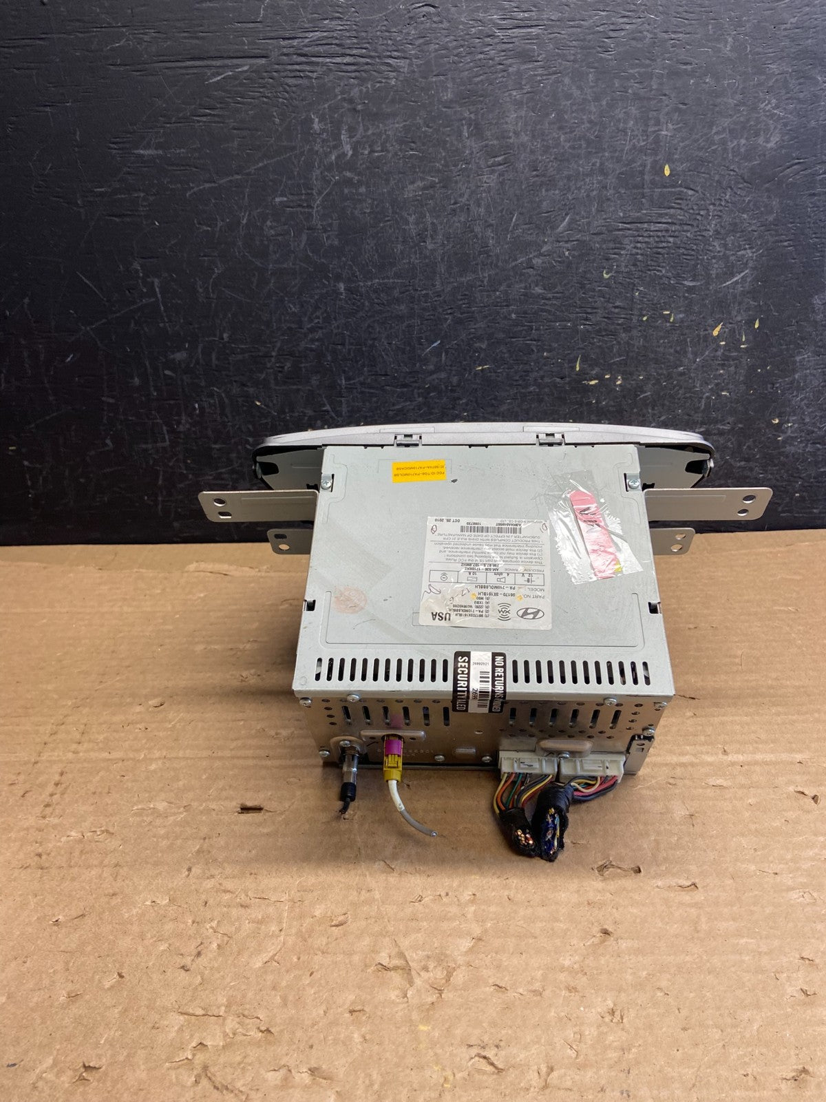 2011-2013 Hyundai Elantra Center Radio Climate Control Air Vent Bezel AF2678 DG3