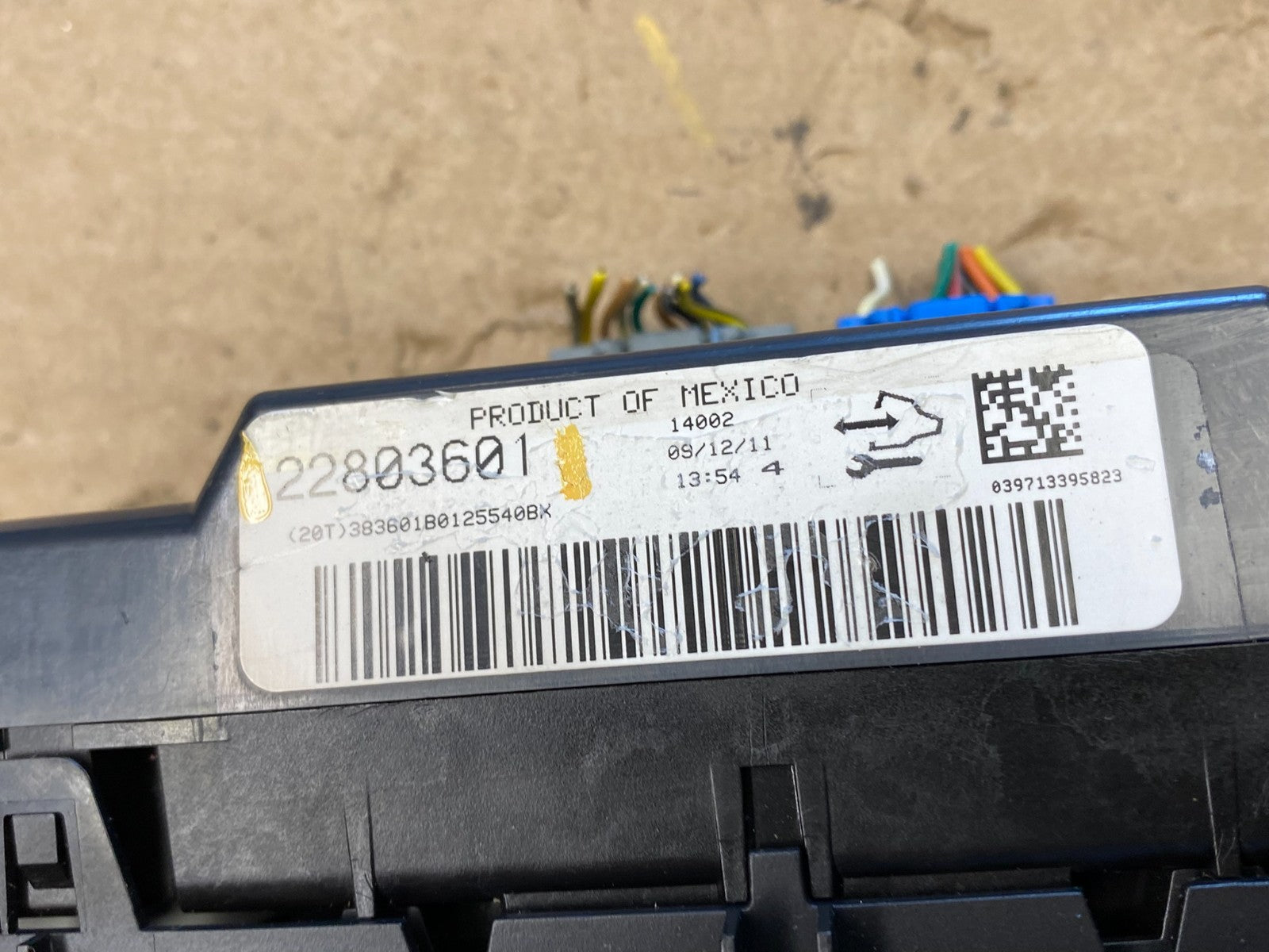 2011 - 2014 Chevrolet Silverado Gmc Sierra A/C Heater Climate Control AC6564 DG5
