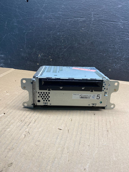 2011 to 2013 Ford Explorer Audio Equipment Radio Receiver AM FM CD AE7930 DG0