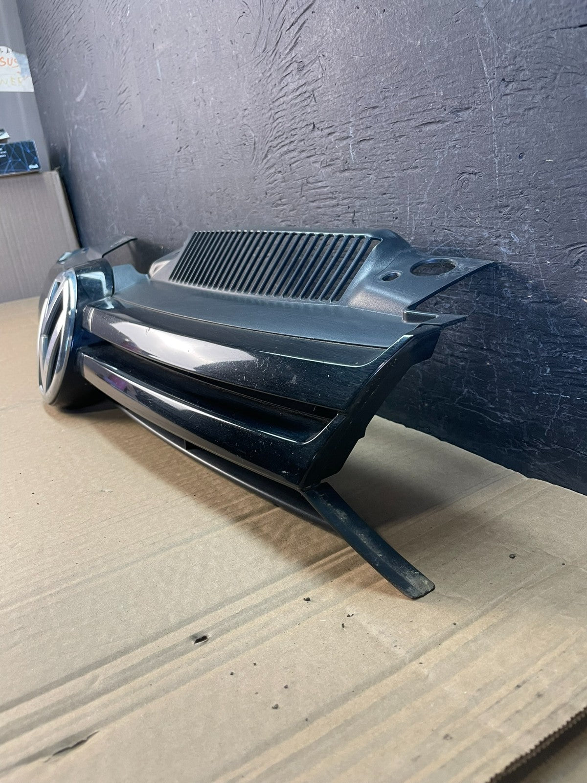 2010 to 2012 Volkswagen Golf /GTI MK6 Front Black Grille Grill ac9713 DG2