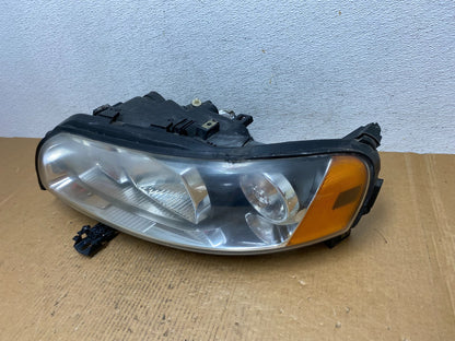 2005 to 2009 Volvo S60 Left Halogen Driver Side Headlight AE0462 DW1