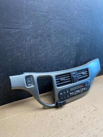 2005 to 2010 Honda Odyssey Radio Climate Control Dash Trim Bezel AG6447 DG1