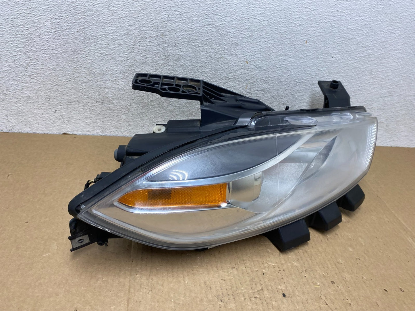 2013 to 2016 Dodge Dart Right Passenger Halogen Headlight AF9661 DW2