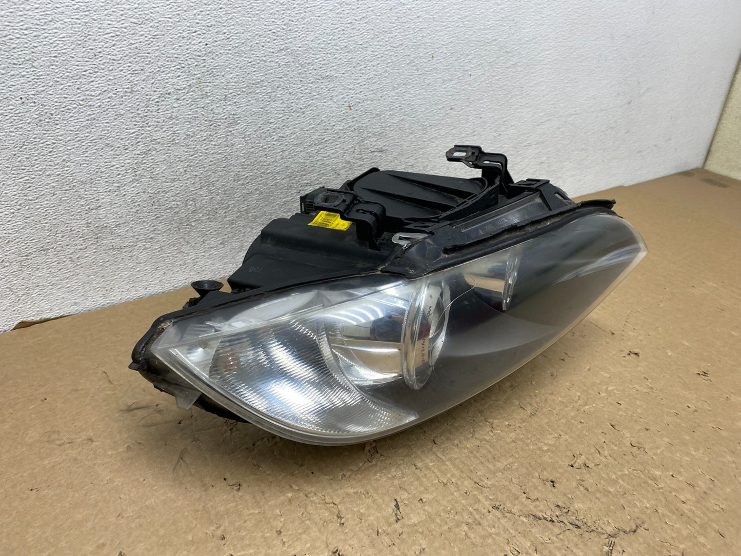 2007-2010 BMW 3-Series Coupe 335i Right Passenger Headlight Xenon HID AF8148 DW2