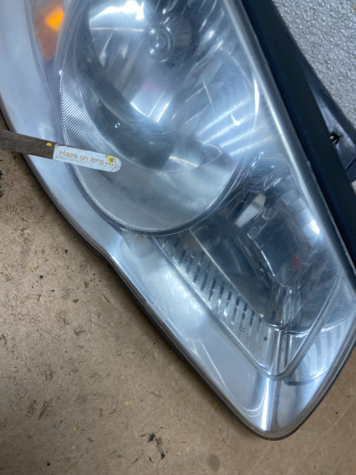 2007 2008 2009 2010 Hyundai Elantra Right Passenger Side Headlight OEM X7552 PS5
