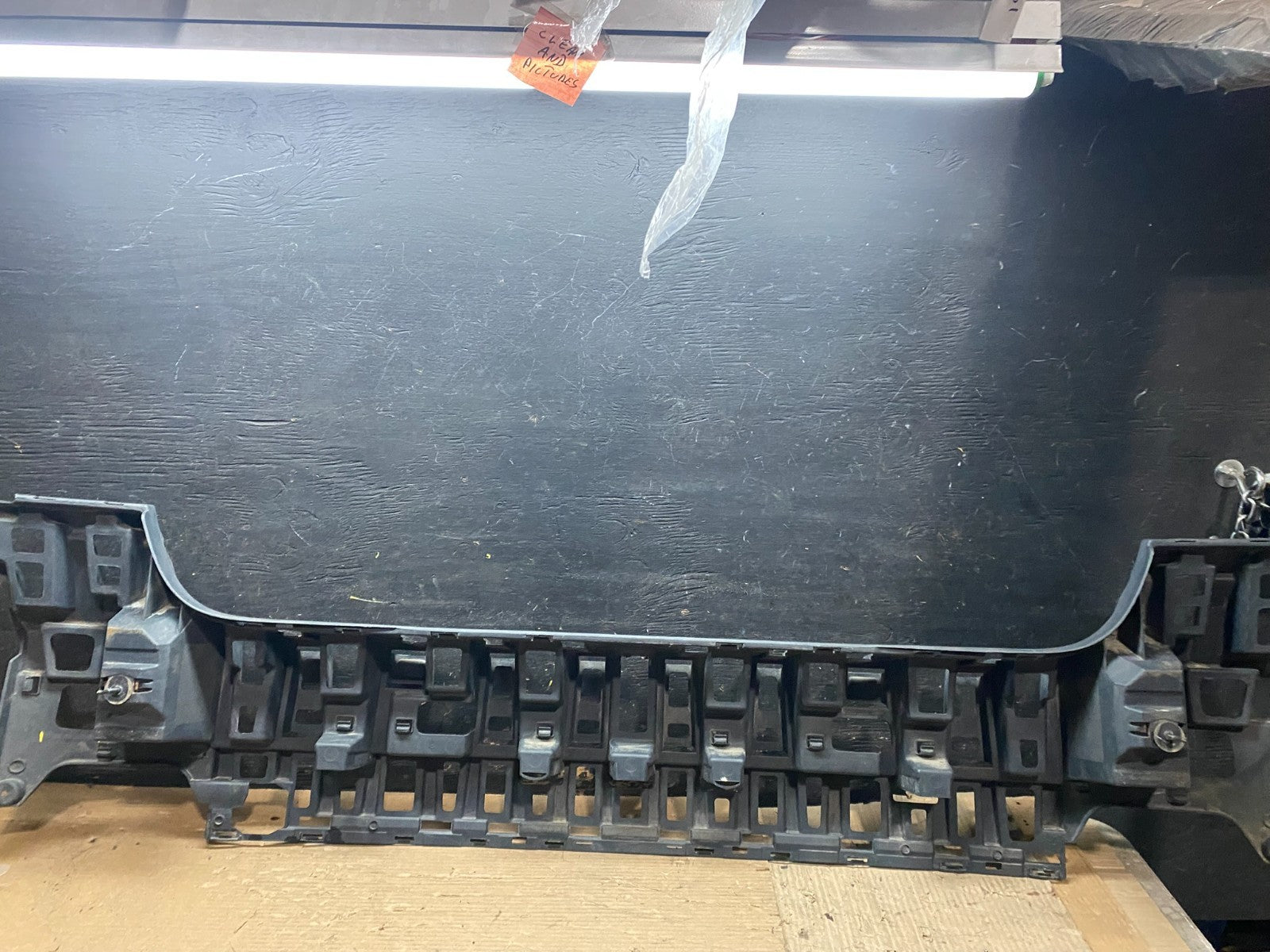 2006 - 2012 Mercedes GL X164 Rear Bumper Mounting Bracket v9219 DG3