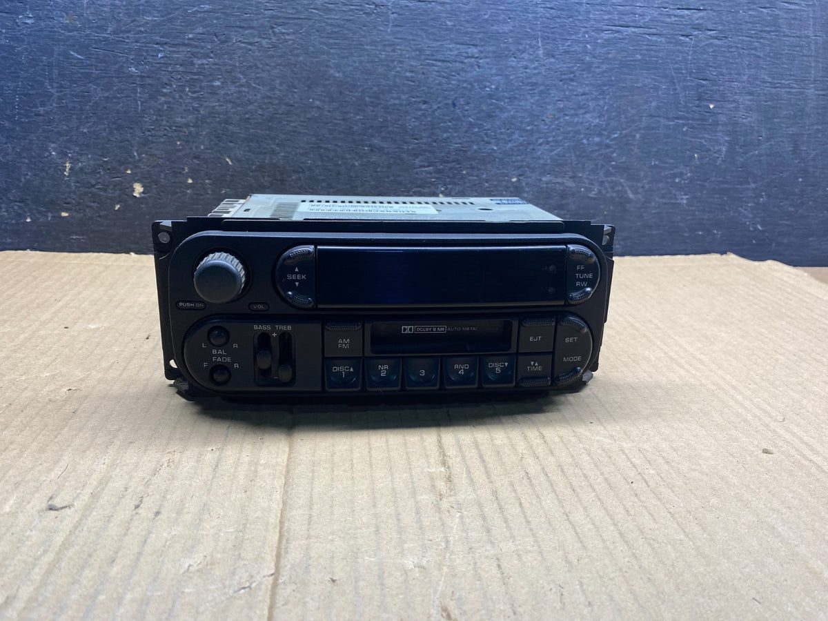 2002 - 2006 Chrysler Dodge Jeep Ram Radio CD Player AM/FM Receiver AI0211 DG0
