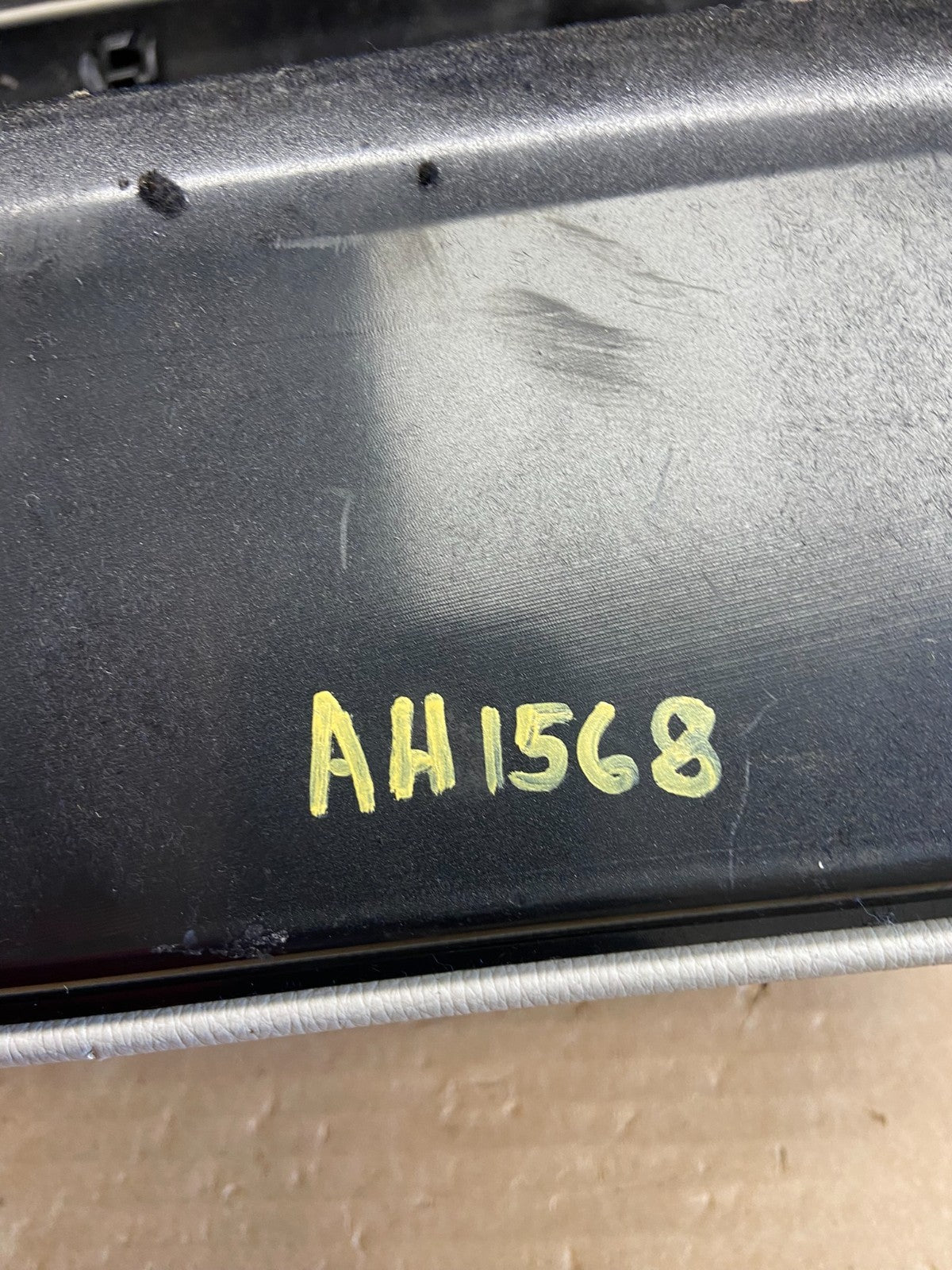 2005-2007 Mercedes Benz W203 C230 C320 Front Right Storage Glove Box ah1568 DG6