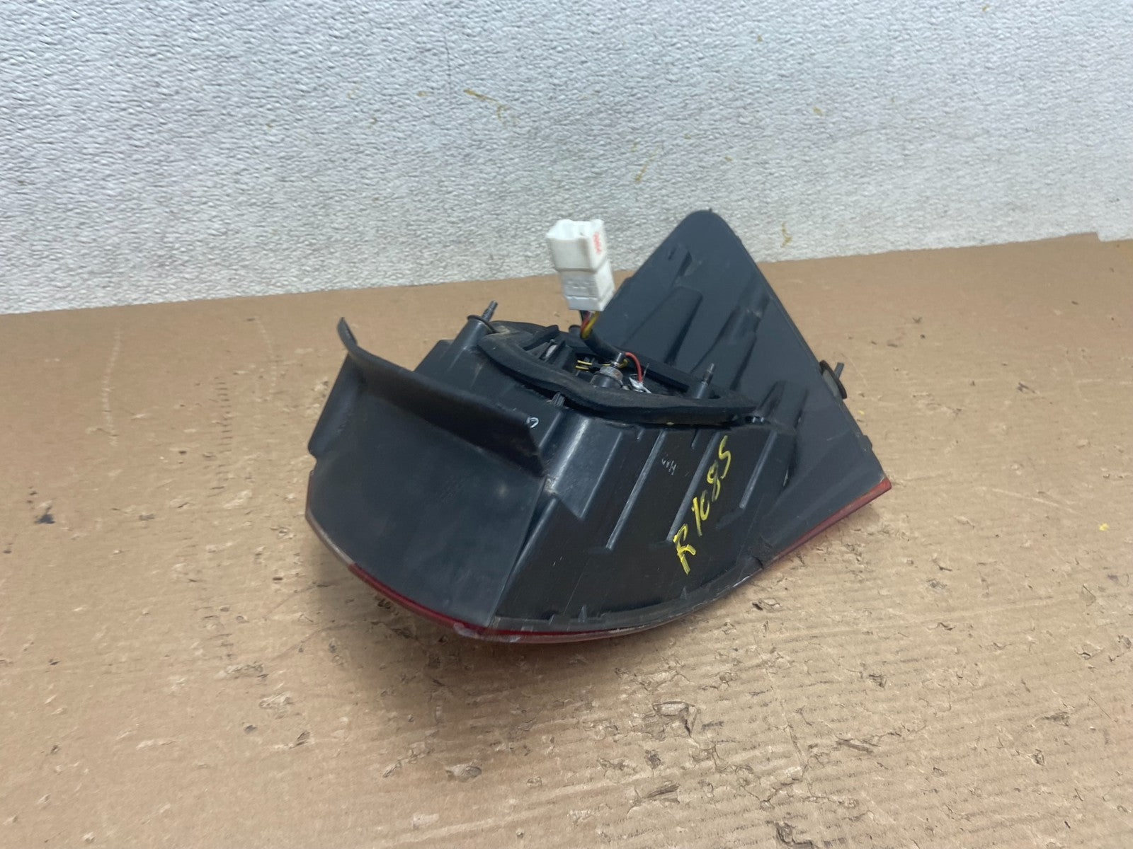 2012 to 2017 Kia Rio Sedan Left Driver LH Side LED Tail Light r1085 DG5