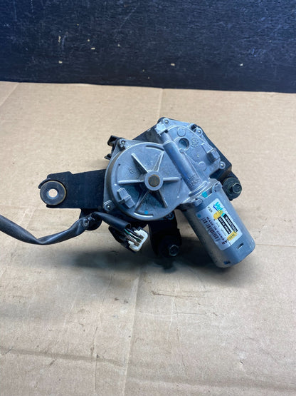 2017 to 2021 Nissan Rogue Rear Windshield Wiper Motor AE8235 DG4