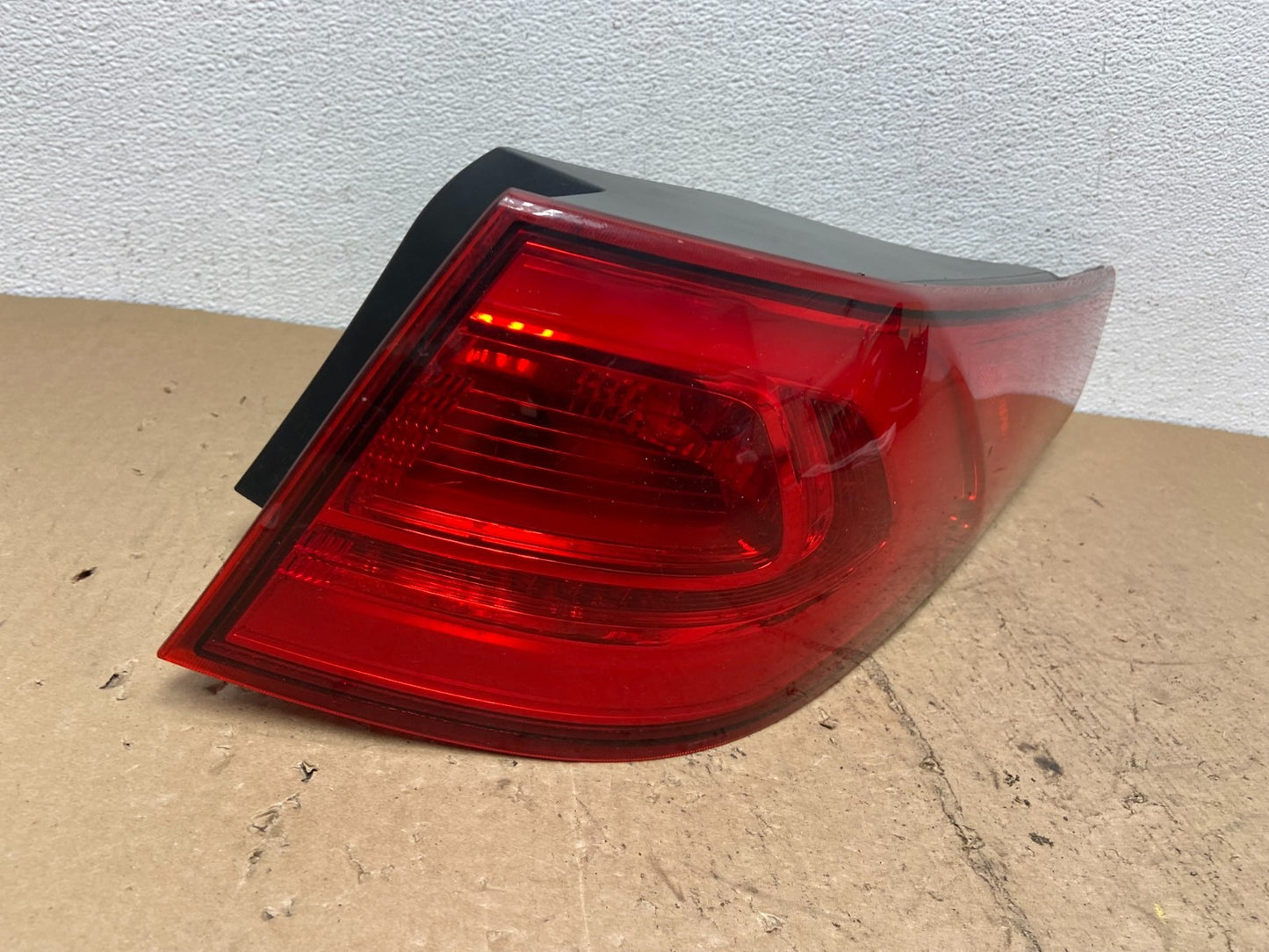 2014 to 2015 Kia Optima Right Passenger Side Tail Light AC74052