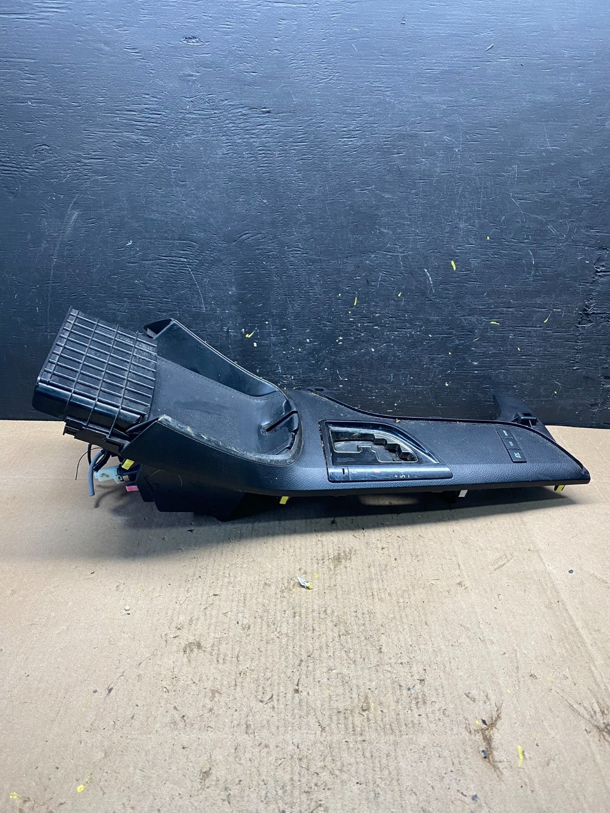 2013-2015 Toyota Avalon Floor Center Console Shifter Trim Bezel Cuphold R8412 DG3